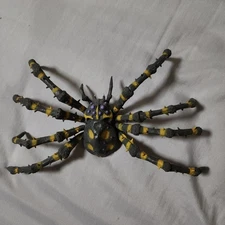 DeAgostini Toho Monster Collection 1/700 Scale Kumonga Figure Doll Only Japan