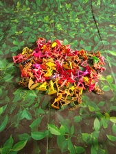 KT177 Vintage Cowboy & Indian Toy Figures mixed lot Tim Mee Hong Kong MPC