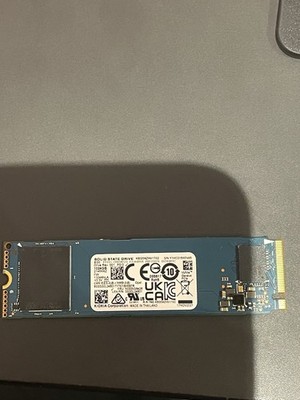 KIOXIA 1024GB NVMe PCIe Gen4x4 M.2 Interne SSD Modell KBG5AZNV1T02