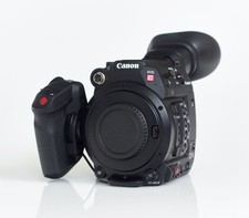 Canon C200 Cinema Camera (incl Battery & Extra Accessories)