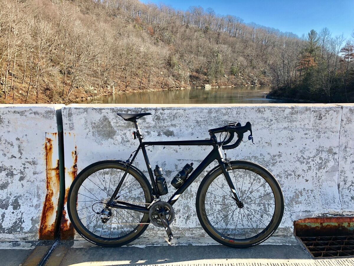 2016 Cannondale CAAD12 Black Inc. 58cm w/ Zipp 303 & SRAM 2016 Cannondale CAAD12 Black Inc. 58cm w/ Zipp 303 & SRAM