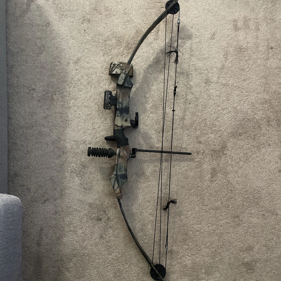Bear Archery Panther 2 II Compound Bow Right Hand DL 30” DW 55lbs SL 38” - Image 2 of 4