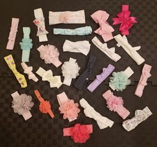 Baby Girls Lot Of 26 Bows Headbands All Different Colors Sizes 0-3, 3-6 Months
