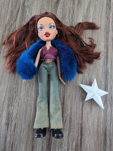 Vintage Bratz 2001 MGA Hollywood Style Dana Doll Red Hair