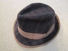 AUTHENTIC STETSON FASHION FEDORA, WOOL/POLYESTER - MEDIUM - NEWwTAGS -FREE SHIP