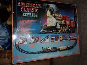 AMERICAN CLASSIC EXPRESS TRAIN SET by 