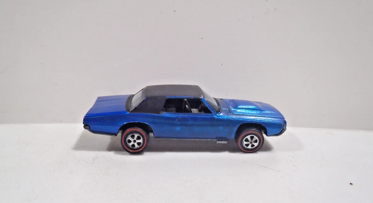 Hot Wheels Blue 1968 Vehicle Year Vintage Manufacture Diecast Cars