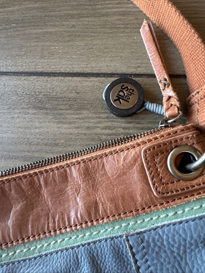 Sak Blue Leather Medium Size Shoulder Bag - Image 2 of 4