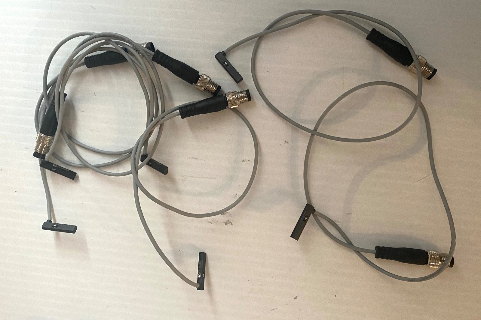 FESTO SMT-10M-PS-24V-E-0.3-Q-M8D Proximity Sensors LOT OF 6