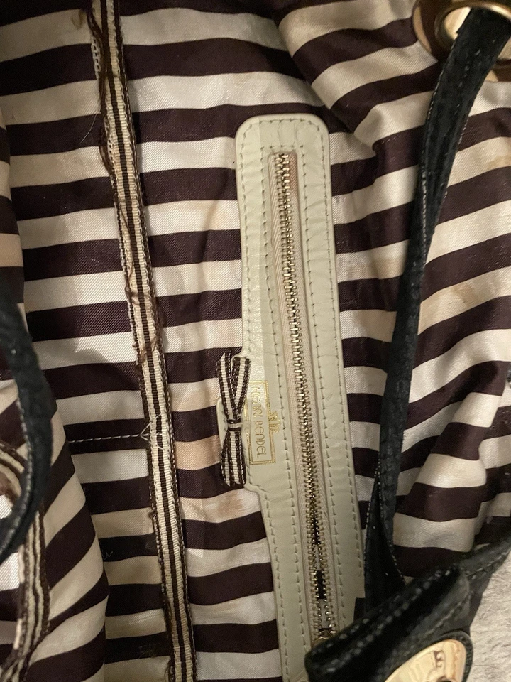 Bolso Henri Bendel negro  Foto 2 de 4