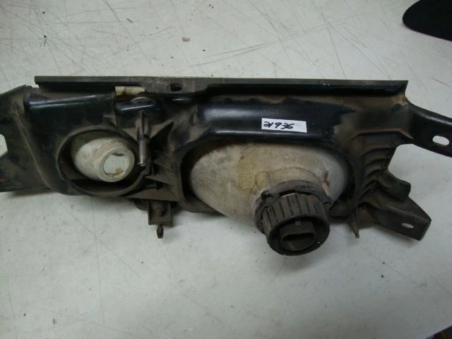 89 90 91 FARO PASAJERO DERECHO HYUNDAI SONATA 21936 Foto 2 de 3