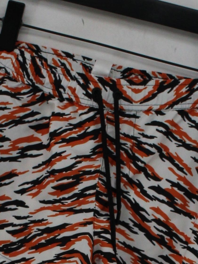 Les girls les boys swim trunks in multi image 3