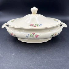 Vtg Homer Laughlin Floral Oval Serving Bowl w/ Lid Gold Rimmed Virginia Rose