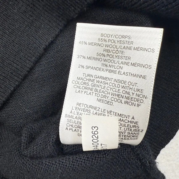 Express Men's Merino Wool Blend Black Crewneck Sweater M Classic Essential Knit - Image 4 of 4