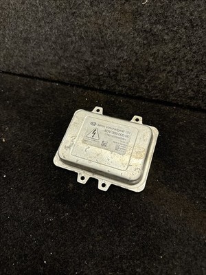 Volkswagen Audi Xenon HID Headlight Ballast 5DV009000-00 OEM