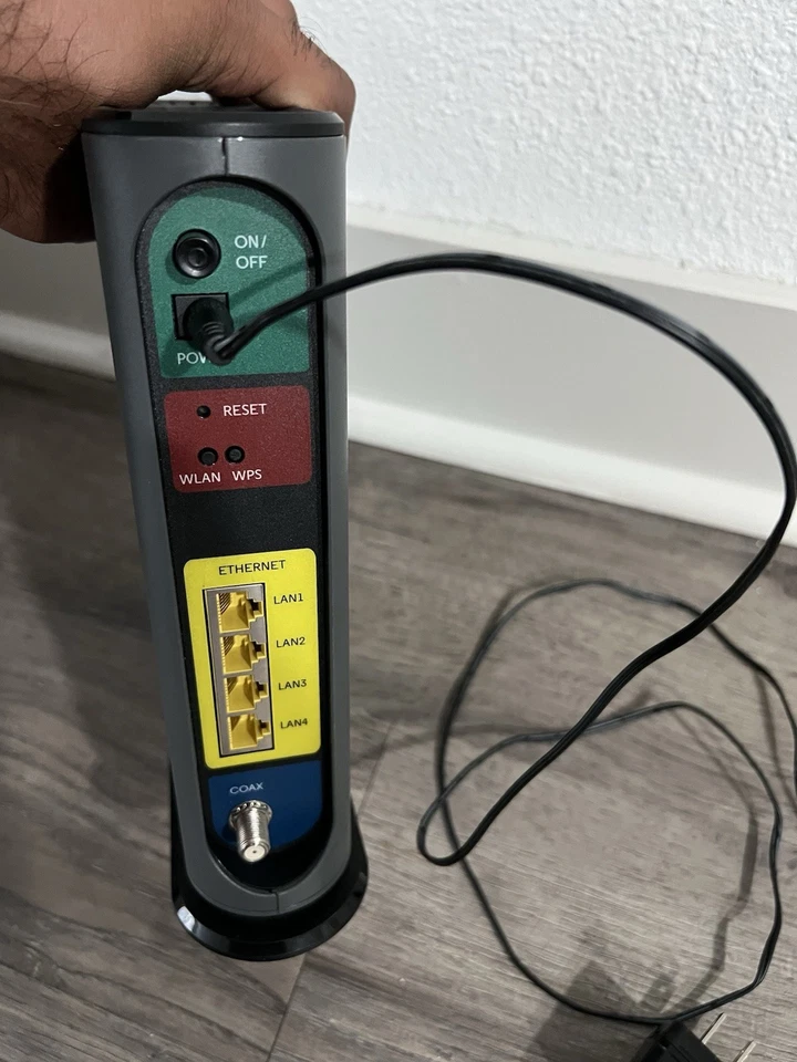 Motorola MG7315 Black Modem Cable Box Only - Image 2 of 3