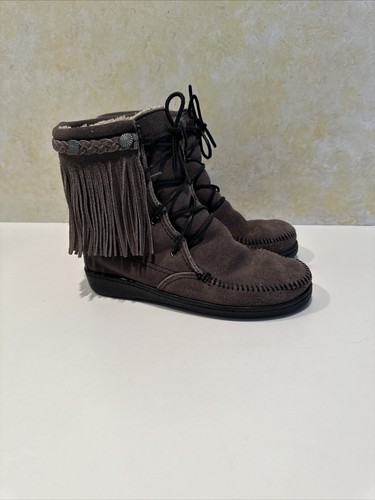 Stivali donna MINNETONKA grigio scamosciato mocassino vagabondo taglia 6 CARINI spedizione gratuita - Foto 17 di 17