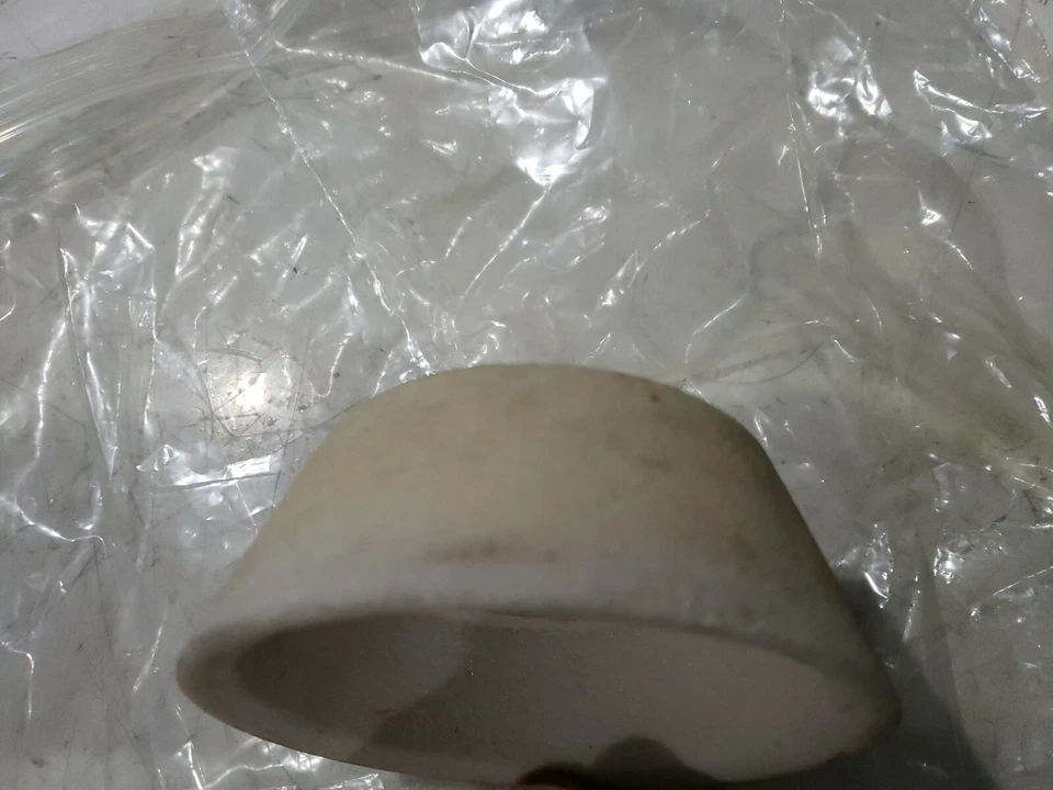 BAY STATE ABRASIVE 9A60J8V52 flaring cup GRINDING WHEEL 4 x 1 1/2 x 1-1/4" - Image 3 of 3