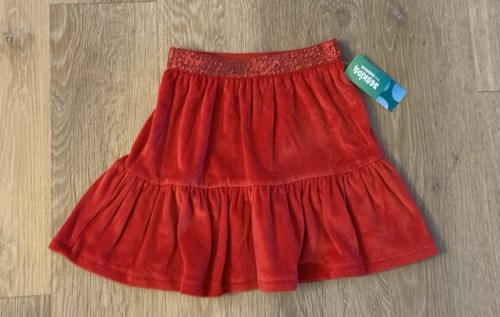 (NWT) Garanimals Girl’s Size 5 Red Soft Velour Holiday Skirt With Shimmery Waist