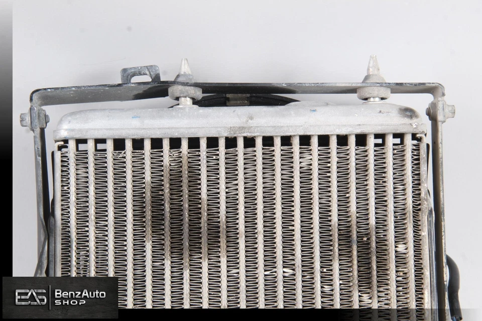 04-06 Conjunto de ventilador de cubierta de radiador enfriador de aceite de motor Mercedes W211 E55 AMG fabricante de equipos originales Foto 2 de 4