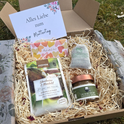 Muttertagsgeschenk Box Wellness Set für Frauen Geschenk Mama personalisierbar