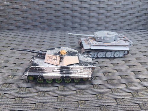 Vintage Matchbox die cast military vehicles bundle King Tiger DAF Ambulance - Afbeelding 15 van 24