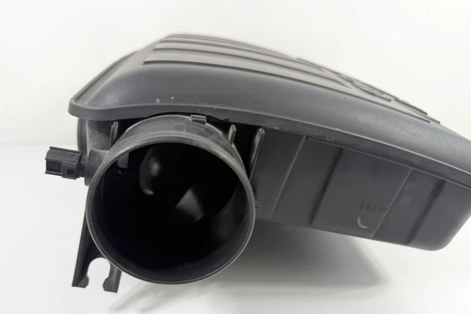 Dodge Ram 1500 2003-2004 4,7 L carrocería del acelerador resonador tubo de admisión de aire fabricante de equipos originales Foto 4 de 4