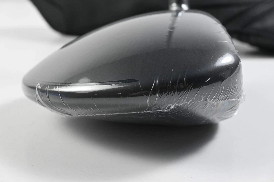 Cobra Darkspeed Max Driver / 10.5 Degree / Regular Flex UST Mamiya LIN-Q M40X 5 - Image 3 of 4