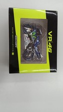Minichamps 1/18 Yamaha YZR-M1 “MOVISTAR YAMA