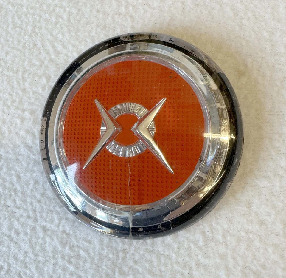 Dodge Truck 1963-70 bocina tapa central botón A100 D100 D200 MoPar 64 65 66 67 68 Foto 3 de 4