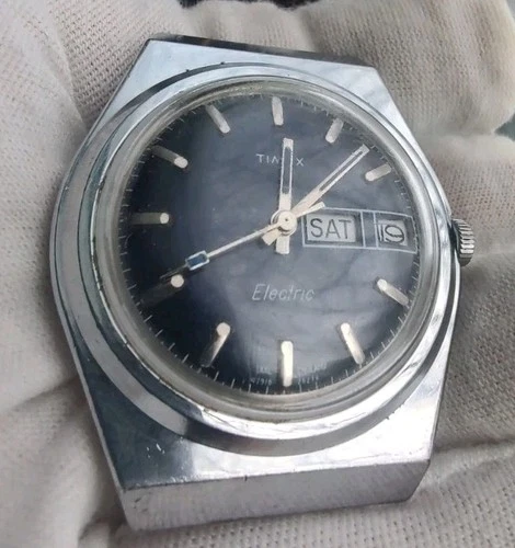 Vintage TIMEX ELECTRIC Watch Mens Blue Day Date Stainless