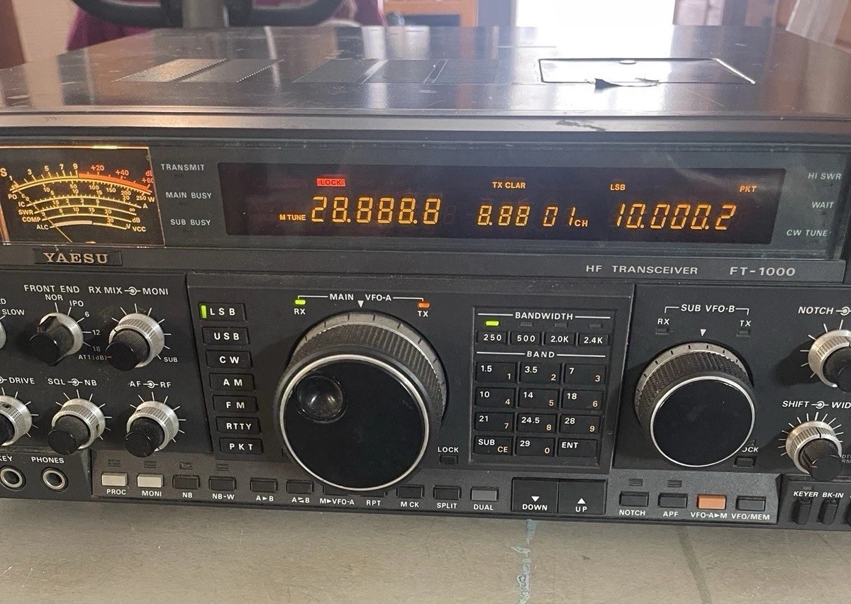 YAESU FT-1000 HF トランシーバー Yaesu Ft 1000 for sale - eBay