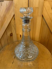 Vintage 1980 Mogan David Wine Co. Limited Ed. Collection Clear Decanter (5057)