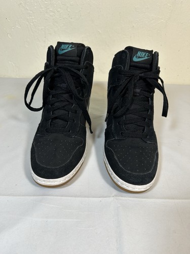 Nike Dunk Sky Hi Essential Shoes Womens Size 8.5 Black Suede Lace Up Wedge - Picture 3 of 10
