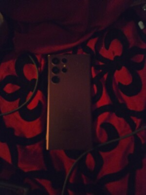 S22 ULTRA 5G With TICTOK ON IT