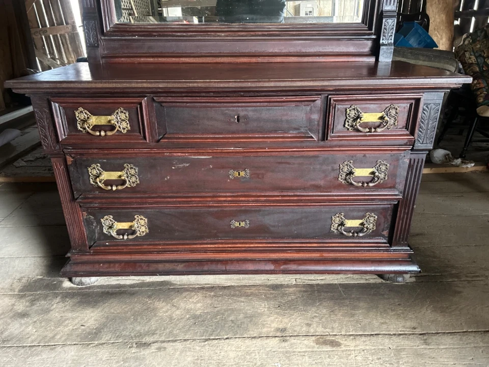 Antigüedades años 1600 Foto 3 de 4