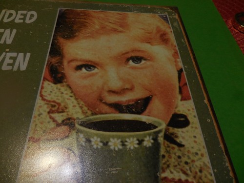 A LOS NIÑOS DESATENDIDOS SE LES DARÁ ESPRESSO Y UN LETRERO DE METAL PARA GATITO GRATIS - Imagen 2 de 12