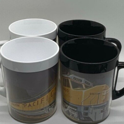 Vintage Union Pacific Lokomotive Motor 6900 4er Set Thermo Serv Becher