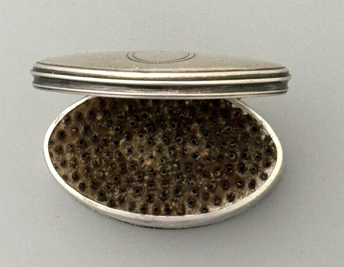 GRATTUGIA NOCCIOLA argento georgiano ovale James Phipps I 1785 - Foto 3 di 7