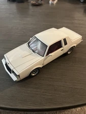 GMP 1/24 Buick Regal Turbo T White 1987 World Limited 1500 Units New In Box