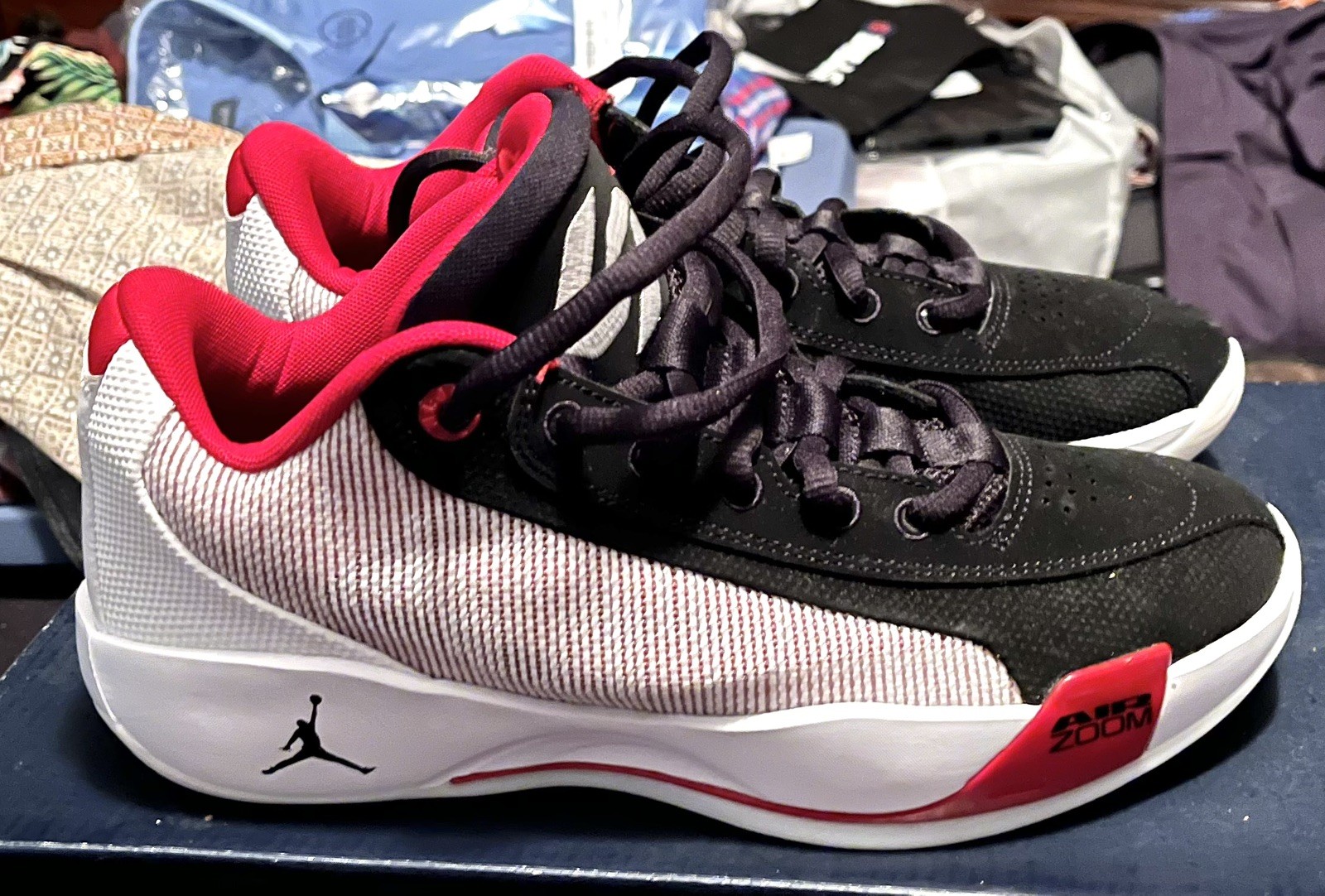 Mens Size 8 Nike Jordan Luka .77 &ldquo;Bloodline&rdquo; Red, Black,
