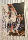 1998 Press Pass Double Threat - Rookie Script Autographs #NNO Raef LaFrentz