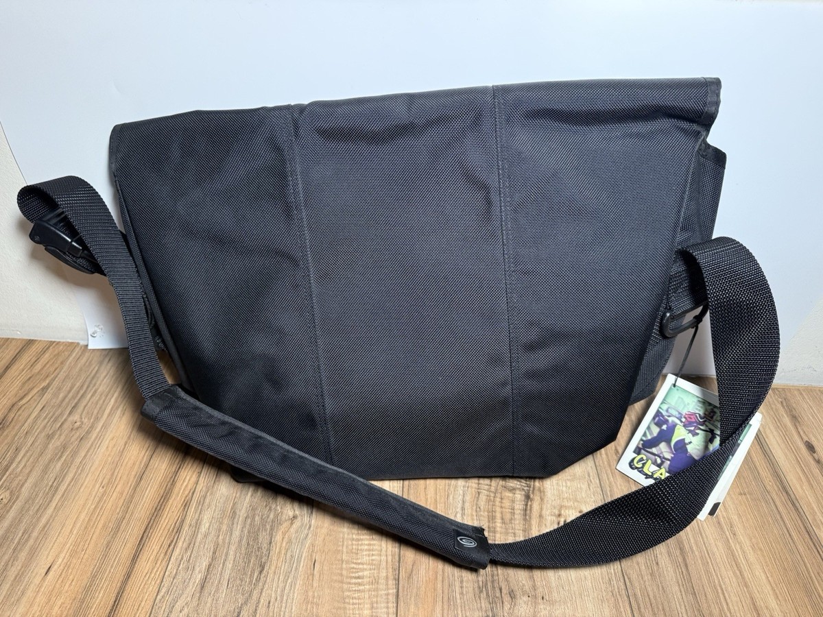 NEW WITH TAGS Vintage Y2K Classic Men's Timbuk2 Messenger Bag