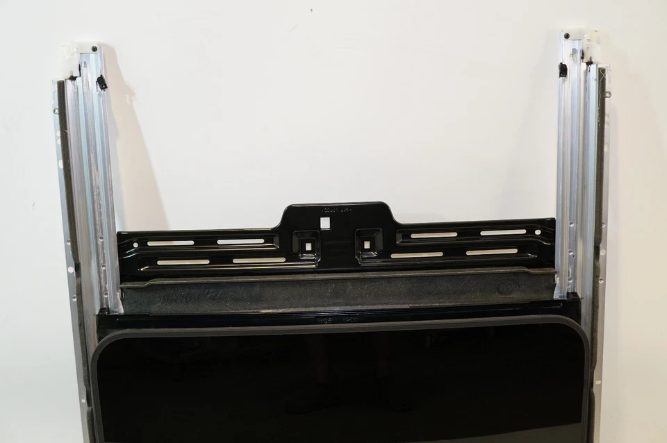 🔅2022-2023 HYUNDAI ELANTRA OEM. MONTAJE DE TECHO CORREDIZO 81600AA000TVN, 81610AA000 Foto 3 de 4