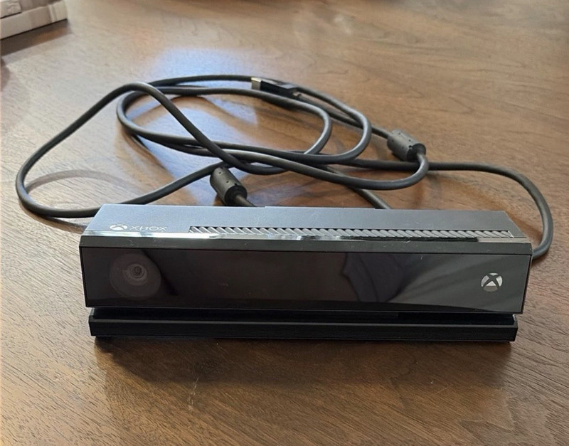 Microsoft Xbox One Kinect Sensor Camera w/ Microphone, Wired 8ft Cable Black
