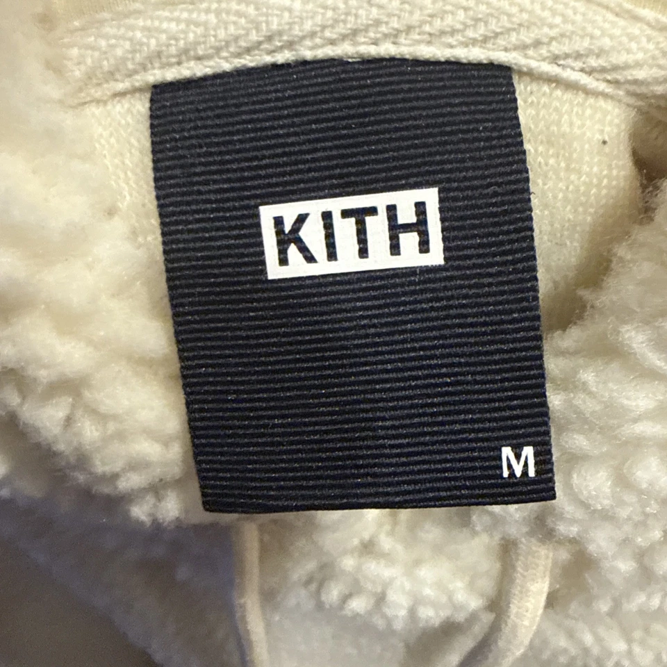 Sudadera con Capucha Kith Sherpa Logo Clásico Talla Mediana - Colorway Malvavisco Raro Foto 3 de 4