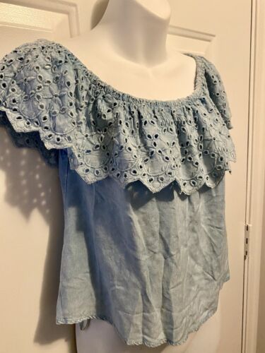 Neu mit Etikett Sim & Sam Damen bauchfreies Oberteil jeansblau Chambray Ösen Shirt Boho XS/Small - Bild 3 von 6