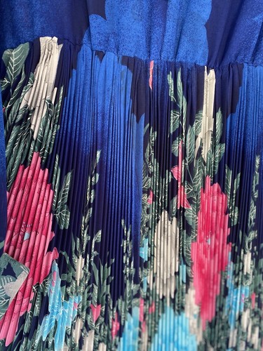 Vintage Hanae Mori 1970s Pleated Butterly Floral Peasant Chiffon Caftan Dress - Picture 11 of 17