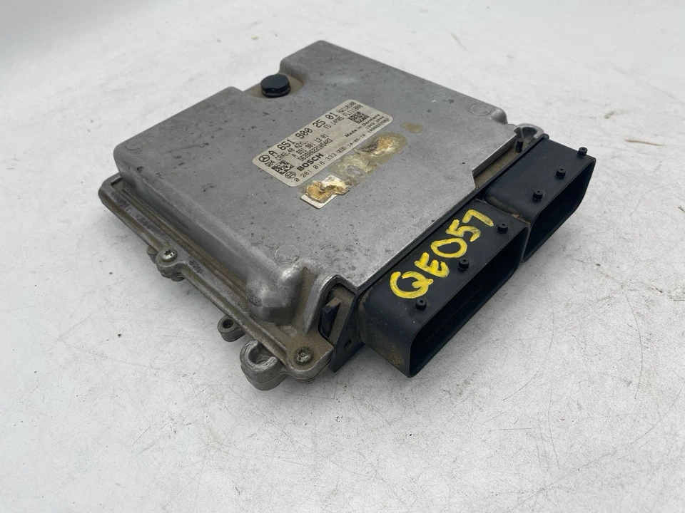 2014 Mercedes-Benz GLK250 2.1L Engine Control Module Unit ECM EC A 651 900 25 01 - Image 4 of 4