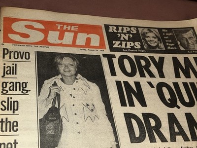 Die Sonne Zeitung 1973. Gayla milovskaya. Jeffrey Archer. Sheila Gish
